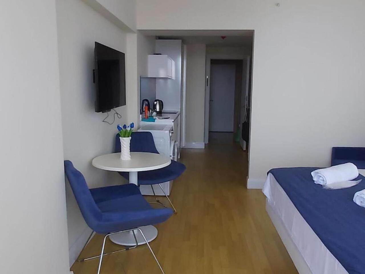 Holiday In Orbi Apartment Батуми Екстериор снимка